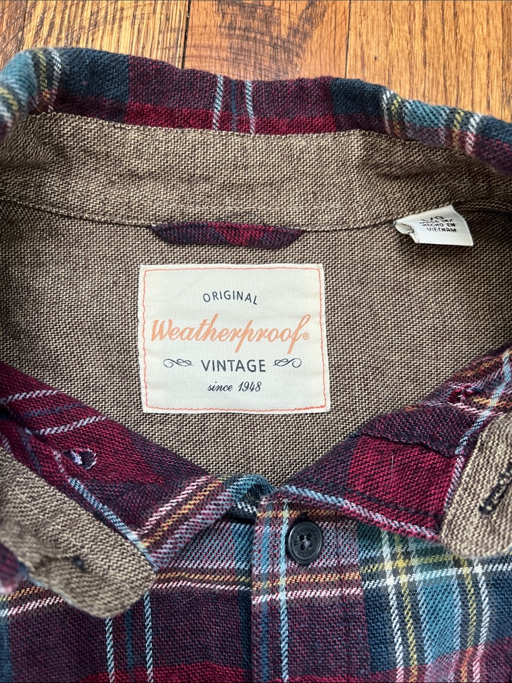 Men’s Flannel - Picture 3 of 9